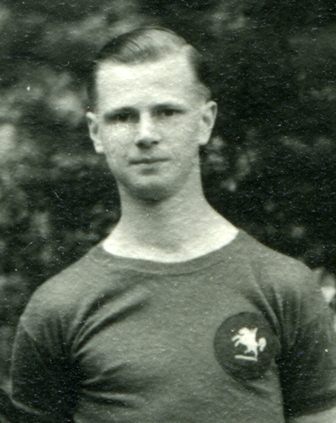 Victor John Joyce (Athletics, 1942).